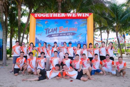 TEAM BUILDING HẠ LONG 2026 - CÙNG NHAU GẮN KẾT, BỨT PHÁ